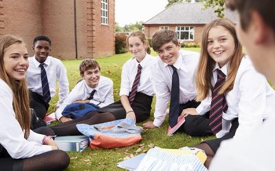 A TYPICAL SCHOOL DAY AT A BRITISH BOARDING SCHOOL